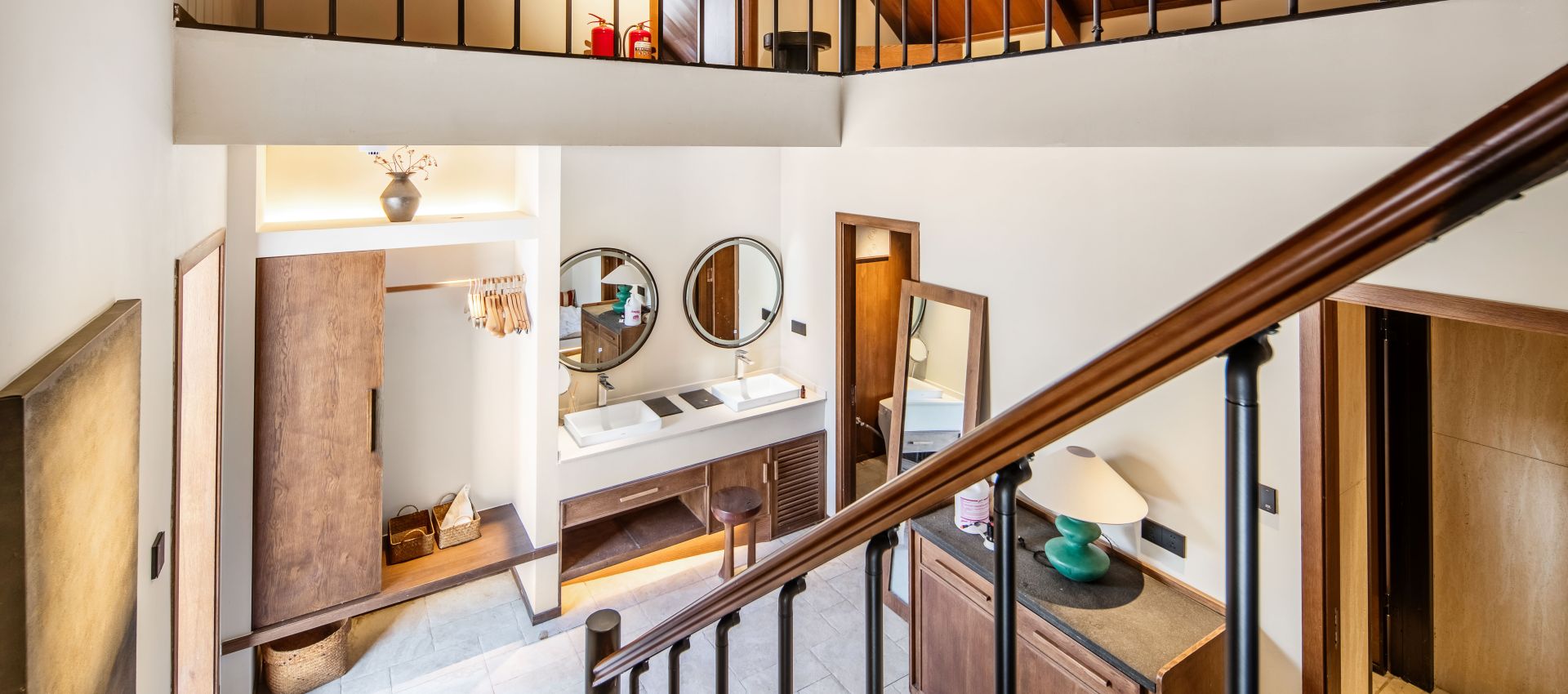 裸心隐乡 naked Home