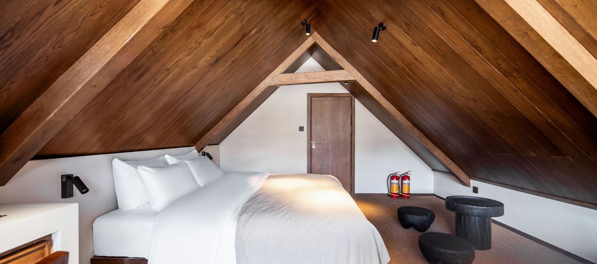 裸心隐乡 naked Home